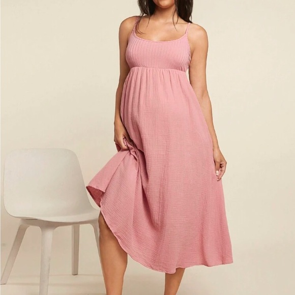 Super comfortable maternity dress 🩷 - Picture 3 of 5